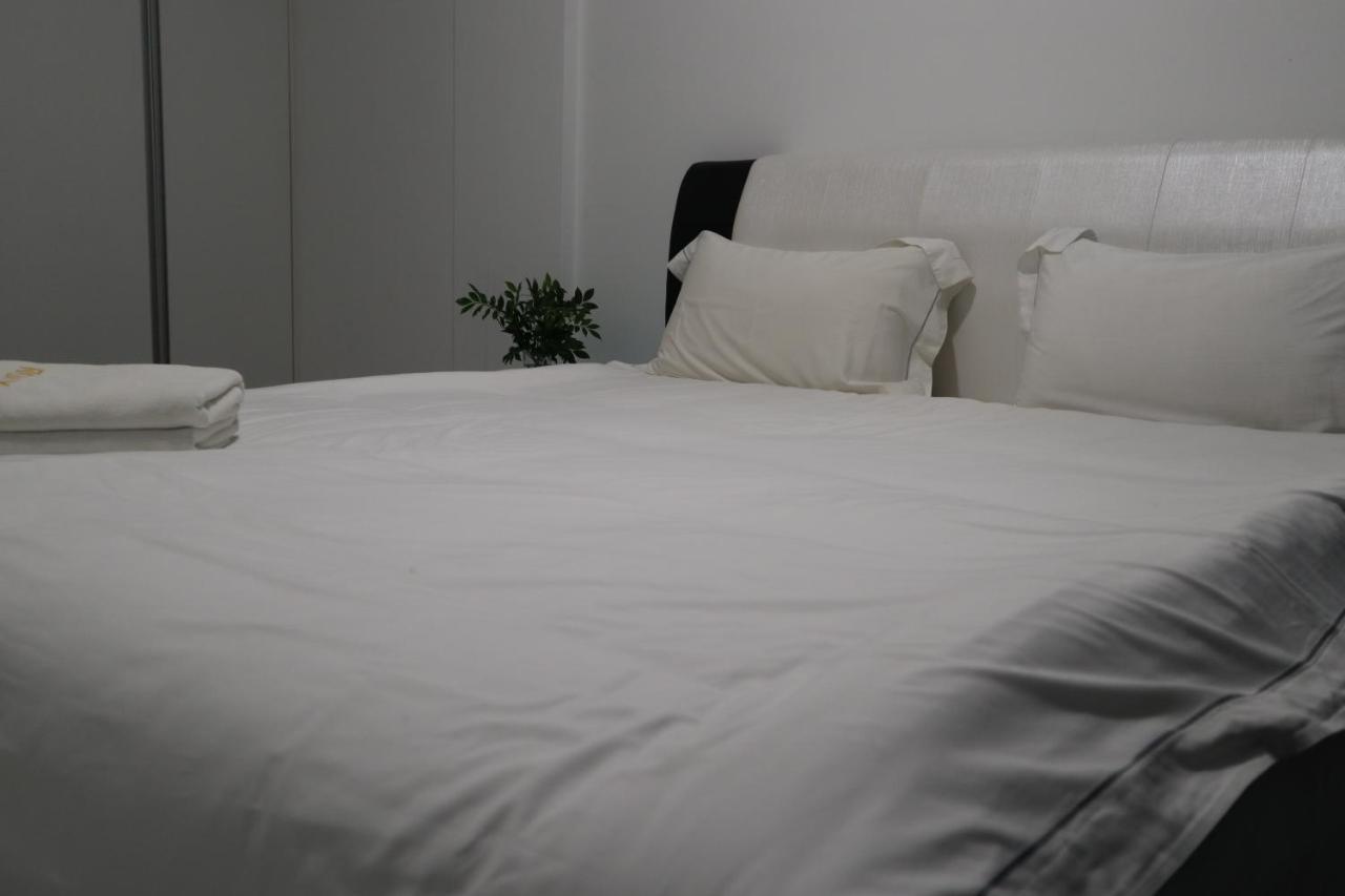 Zen66 @ Roxy Serviced Apartment Kuching Exterior photo