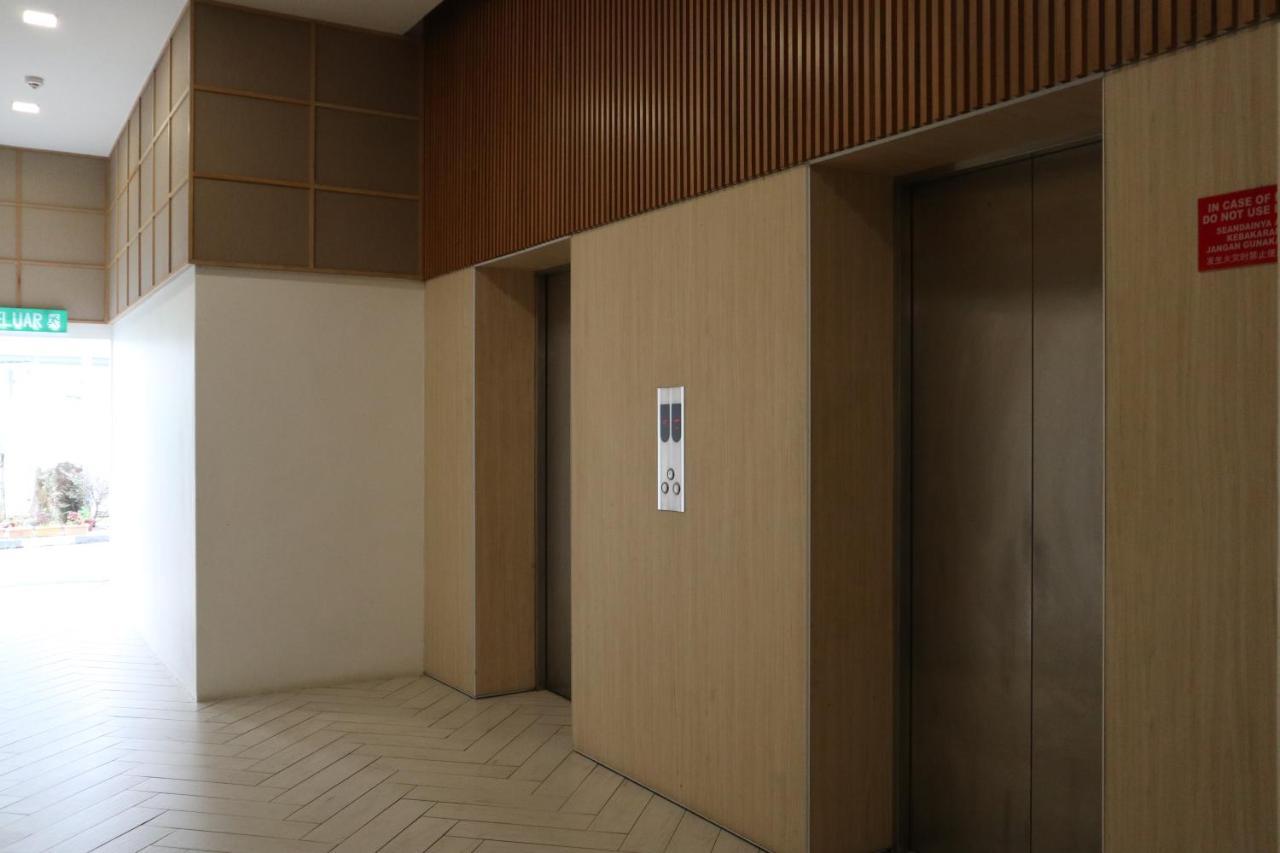 Zen66 @ Roxy Serviced Apartment Kuching Exterior photo