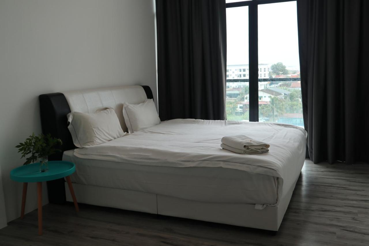 Zen66 @ Roxy Serviced Apartment Kuching Exterior photo